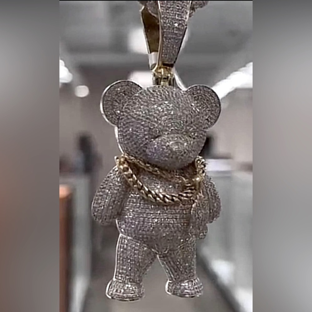 ON SALE $8500 TEDDY BEAR PENDANT 7.50CTW
10KT 44.5 GRAMS 3.5
INCHES